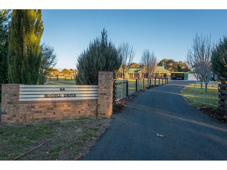 64 McColl Drive, Longford VIC 3851