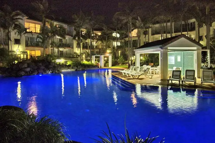 Main view of Homely unit listing, 4/7 Redondo Avenue, Miami QLD 4220