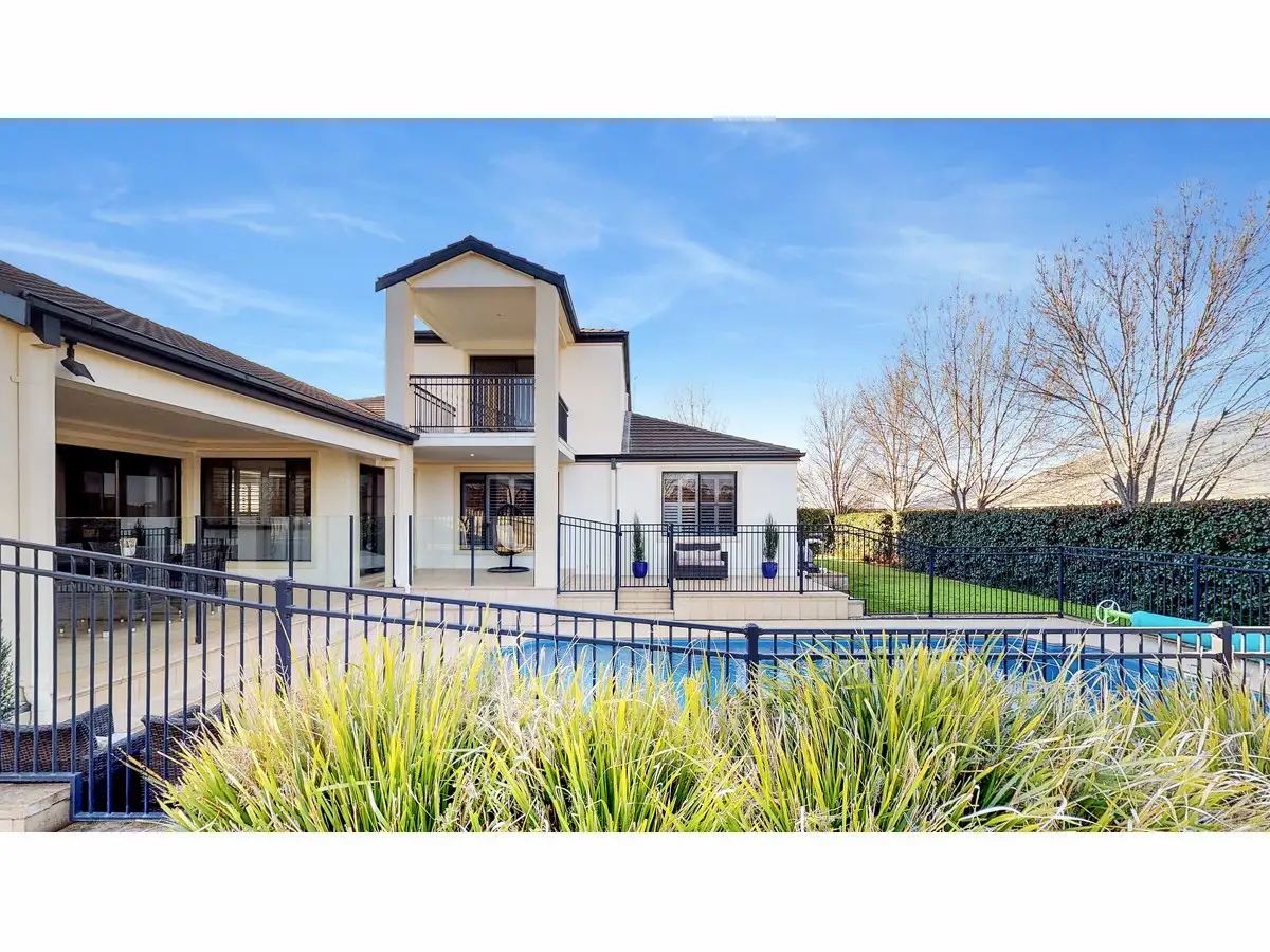 Main view of Homely house listing, 19 Lakeside Circuit, Dubbo NSW 2830