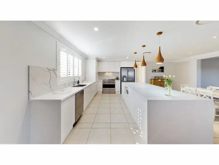 Fifth view of Homely house listing, 19 Lakeside Circuit, Dubbo NSW 2830