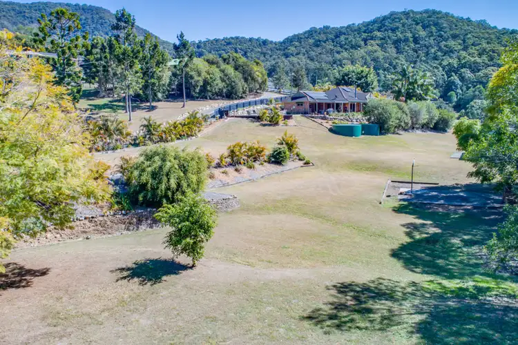 57 Barcoo Court, Clagiraba QLD 4211