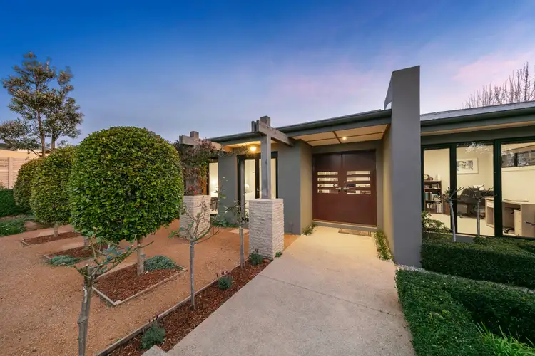16 Shanns Avenue, Mount Martha VIC 3934