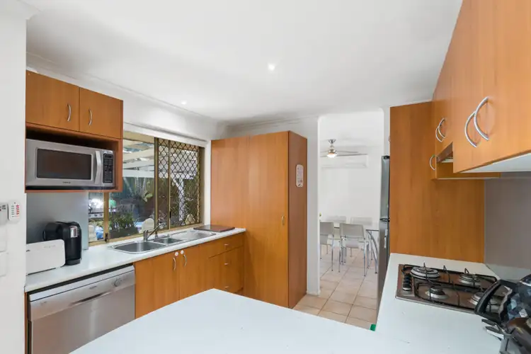 Fourth view of Homely house listing, 2 Marimar Place, Highland Park QLD 4211