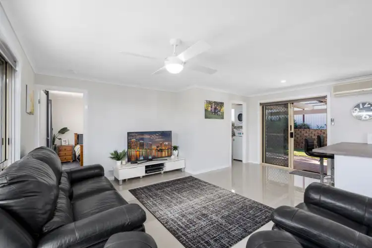 Sixth view of Homely house listing, 1 Bernadette Place, Highland Park QLD 4211