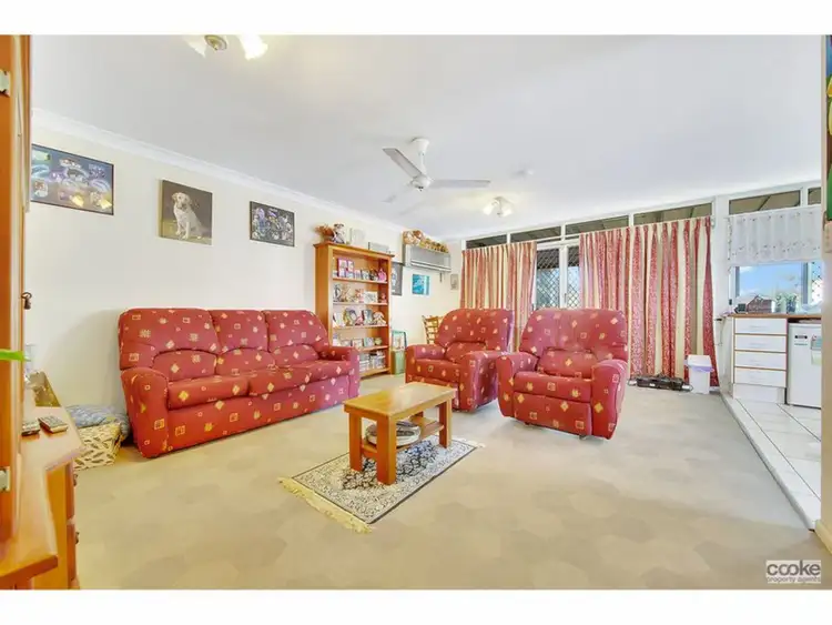 Fourth view of Homely unit listing, 2/121 Park Street, Park Avenue QLD 4701