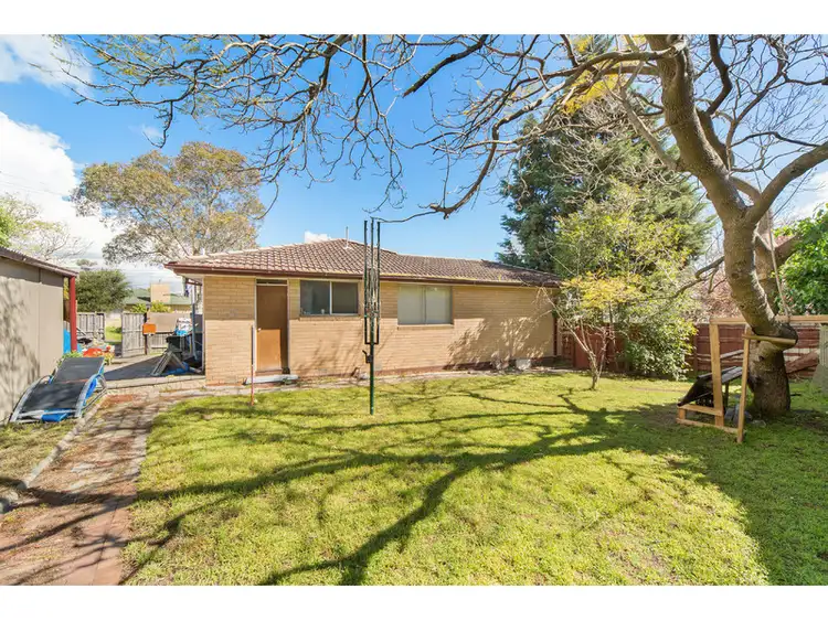 Second view of Homely house listing, 2 Catalina Crt, Frankston VIC 3199