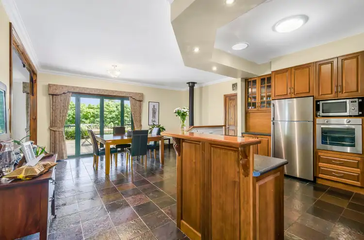 Fifth view of Homely house listing, 6 Knight Court, Mount Gambier SA 5290