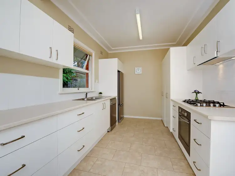 Fifth view of Homely house listing, 6 Begonia Road, Normanhurst NSW 2076