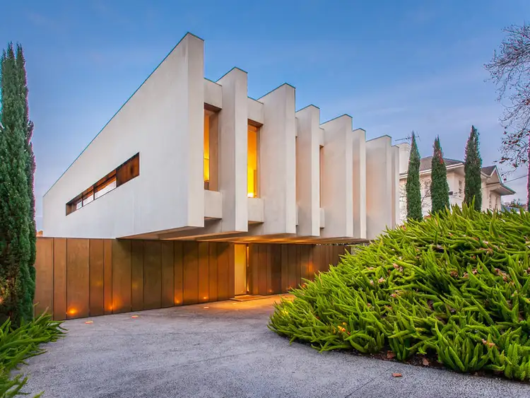 Second view of Homely house listing, 20 Linlithgow Road, Toorak VIC 3142