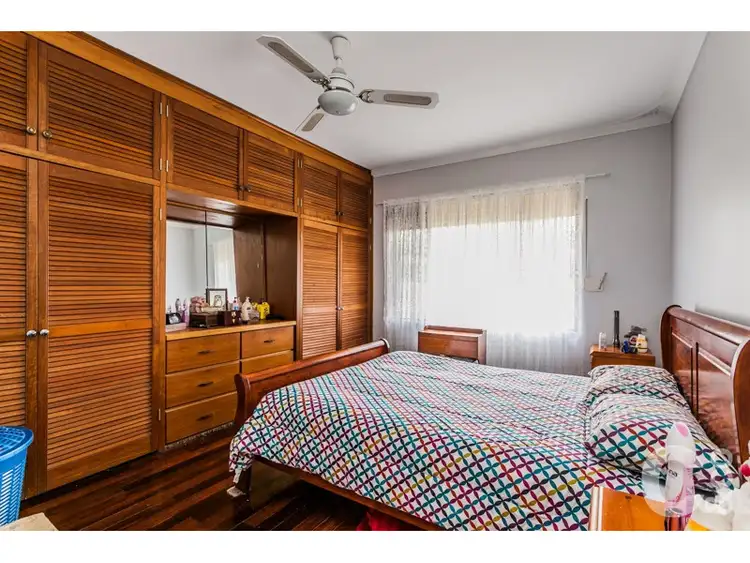 Sixth view of Homely house listing, 16 Burtenshaw Way, Calista WA 6167