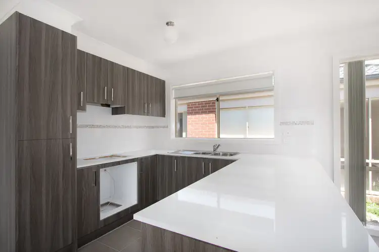 Fourth view of Homely unit listing, Unit 14 9 Shakespeare Court, Drouin VIC 3818