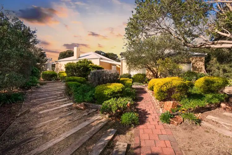 16 Hetty Court, Rye VIC 3941