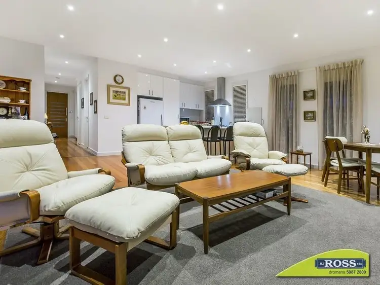 Fifth view of Homely unit listing, 1/8 Palm Gve, Dromana VIC 3936