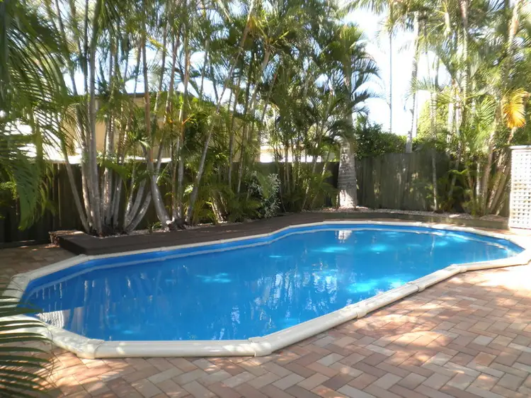 6 Kynance Street, Leichhardt QLD 4305