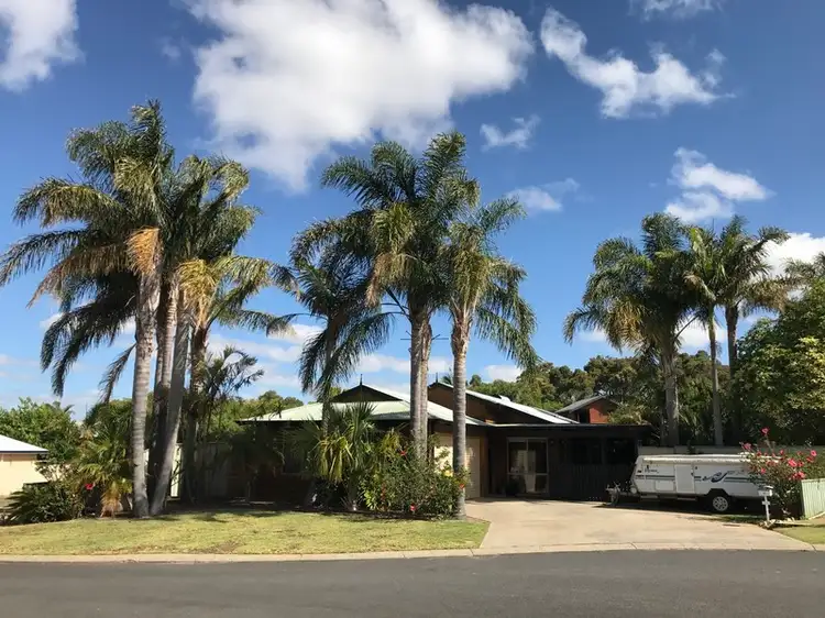 8 Ribbonvale Rise, Dunsborough WA 6281
