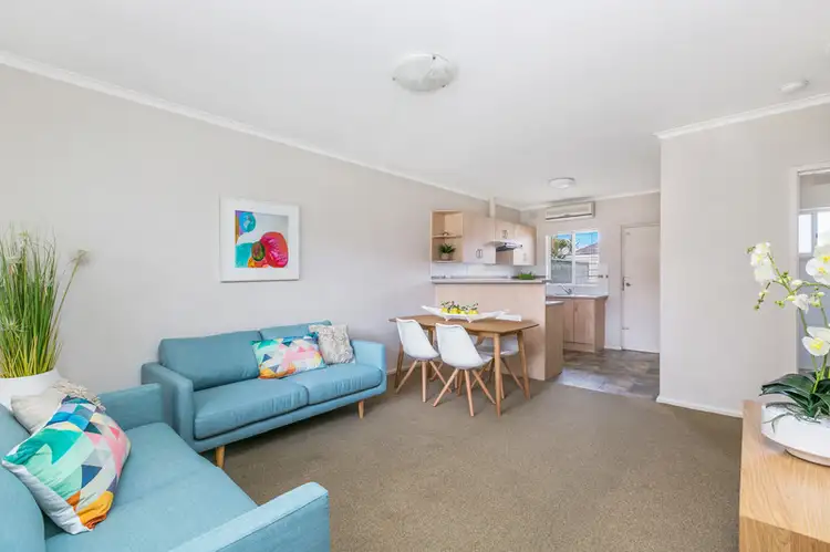 18/2 Bach Crescent, Seaton SA 5023