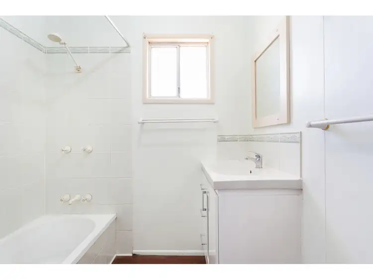 Fifth view of Homely house listing, 33 Locke Street, Park Avenue QLD 4701