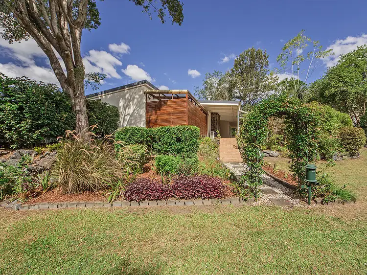 2 Fenchurch Street, Fig Tree Pocket QLD 4069