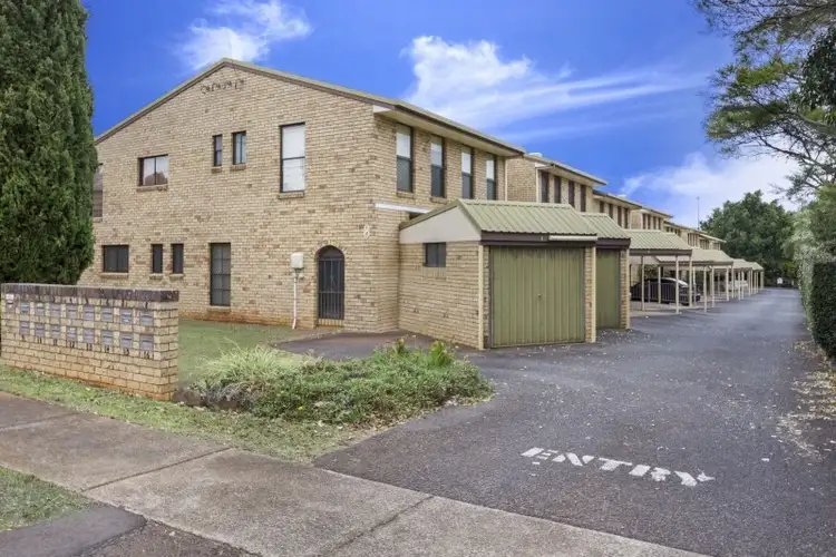 Main view of Homely unit listing, 4/8 Ipswich Street, East Toowoomba QLD 4350