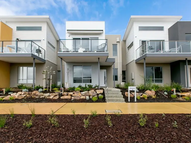 6 South Harbour Esplanade, Safety Beach VIC 3936