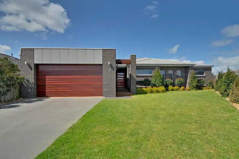 Main view of Homely house listing, 7 Monaghan Close, Traralgon VIC 3844