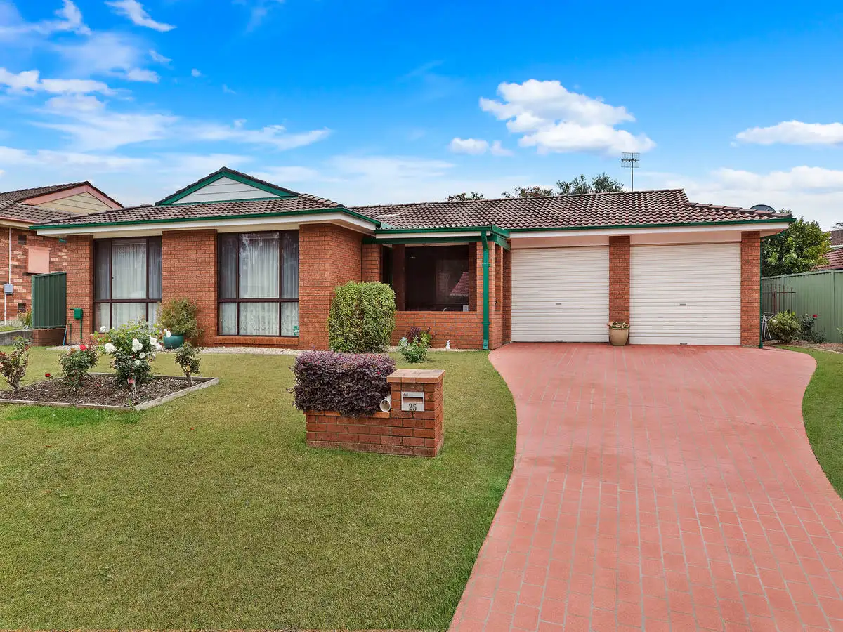 Main view of Homely house listing, 25 Murrumbidgee Crescent, Bateau Bay NSW 2261