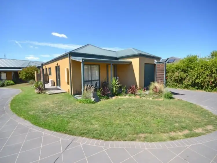 Main view of Homely house listing, 4/32 Stewart Street, Mansfield VIC 3722