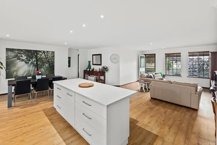 Fourth view of Homely house listing, 3 Lorikeet Loop, Broadwater WA 6280