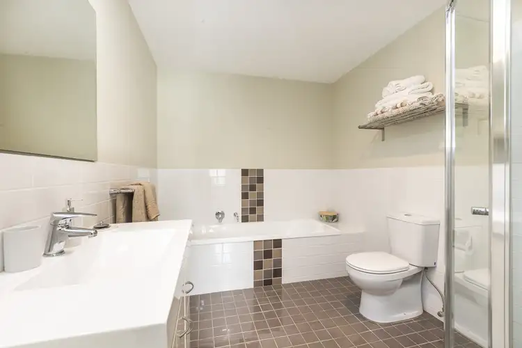 Sixth view of Homely house listing, 6a Jenny Close, Charlestown NSW 2290