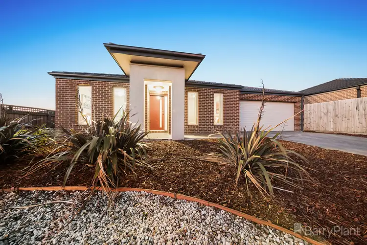 116 Henry Road, Pakenham VIC 3810