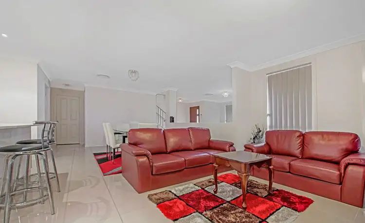 1 Brannigan Street, Ropes Crossing NSW 2760