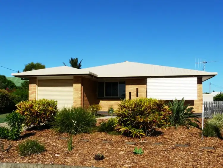 8 Ocean View Place, Elliott Heads QLD 4670