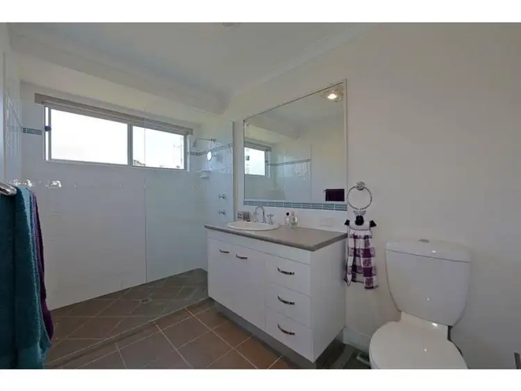 Sixth view of Homely house listing, 17 Panorama Drive, Qunaba QLD 4670