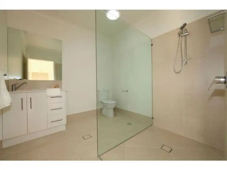 Fifth view of Homely unit listing, 4/12 Tanner Street, Bargara QLD 4670