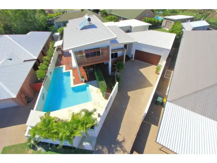 3 Jamie Place, Bargara QLD 4670