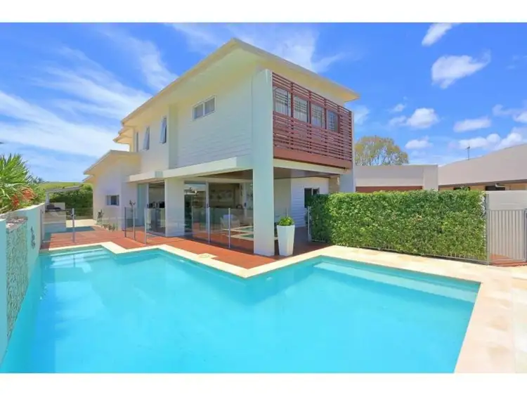 Second view of Homely house listing, 3 Jamie Place, Bargara QLD 4670