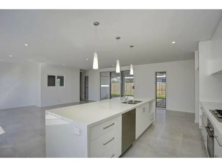 Fifth view of Homely house listing, 7 Sorrento Drive, Bargara QLD 4670