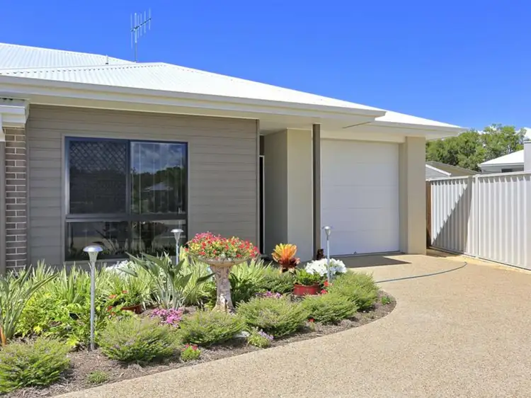 2/2 Masthead Drive, Bargara QLD 4670