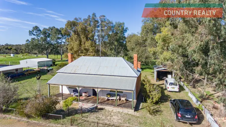 236 Avon Terrace, York WA 6302