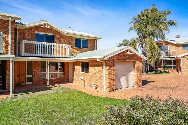 7/2 Bowman Court, Wodonga VIC 3690
