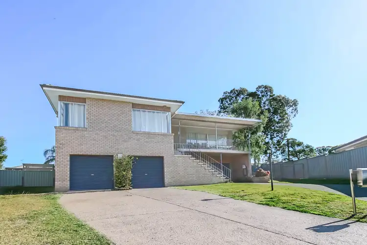 8 Bronte Crescent, Muswellbrook NSW 2333