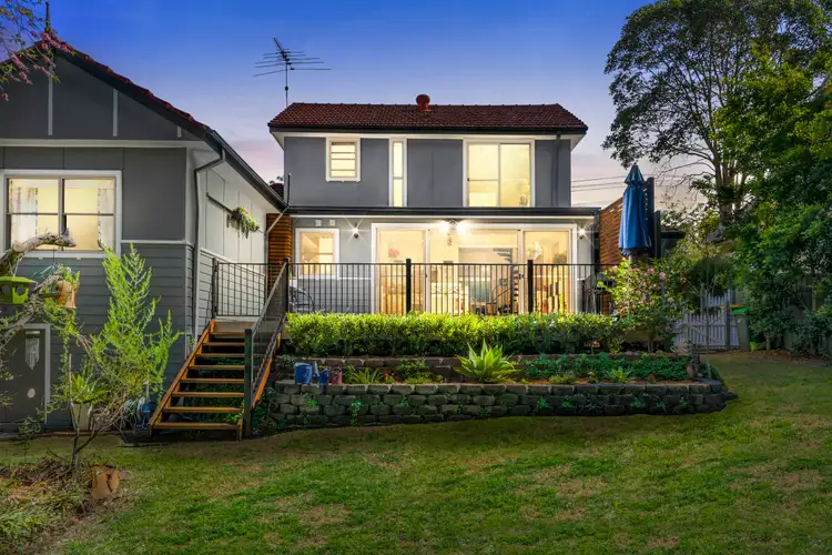 36 Russell Avenue, Valley Heights NSW 2777