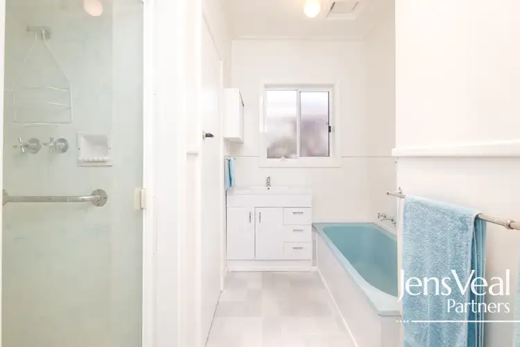 Sixth view of Homely house listing, 4 Goderic Street, Wendouree VIC 3355