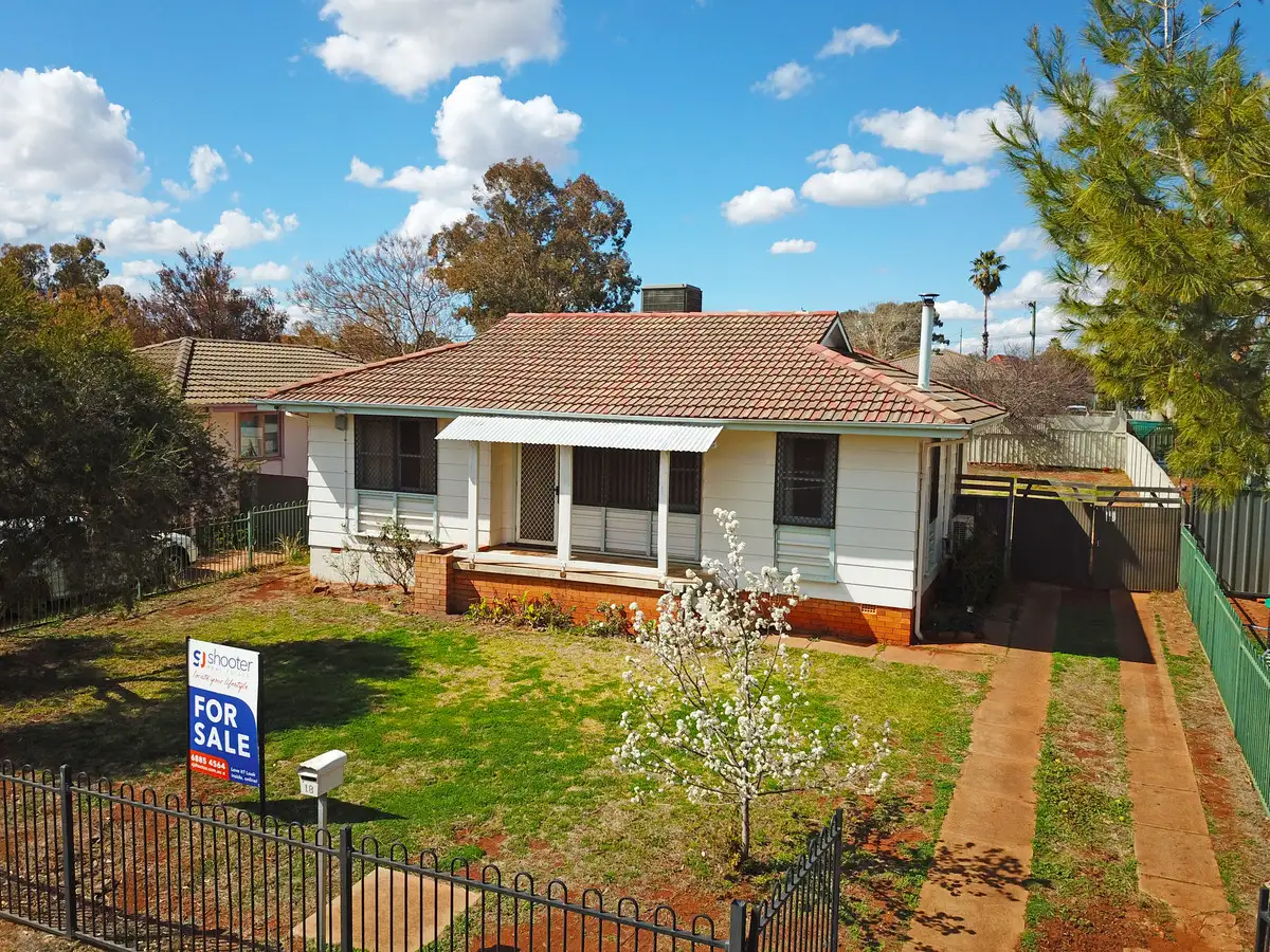 Main view of Homely house listing, 18 Armstrong Crescent, Dubbo NSW 2830