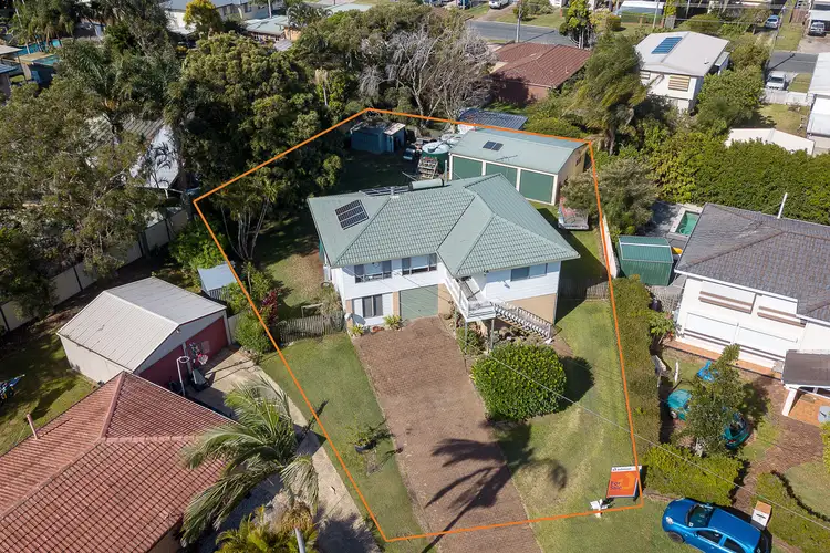 8 Moana Crescent, Birkdale QLD 4159