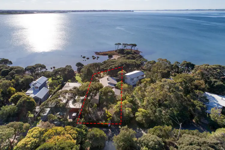 19 Rennison Road, Newhaven VIC 3925