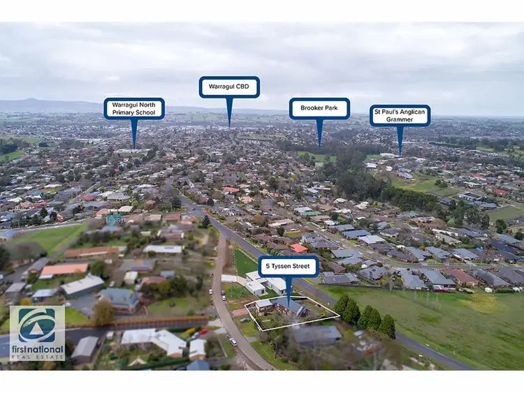 Third view of Homely house listing, 5 Tyssen Street, Warragul VIC 3820