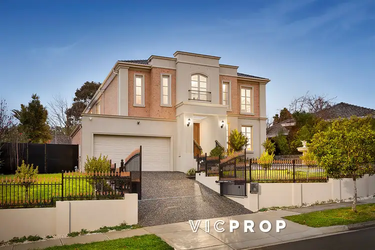 49 Burgundy Drive, Doncaster VIC 3108