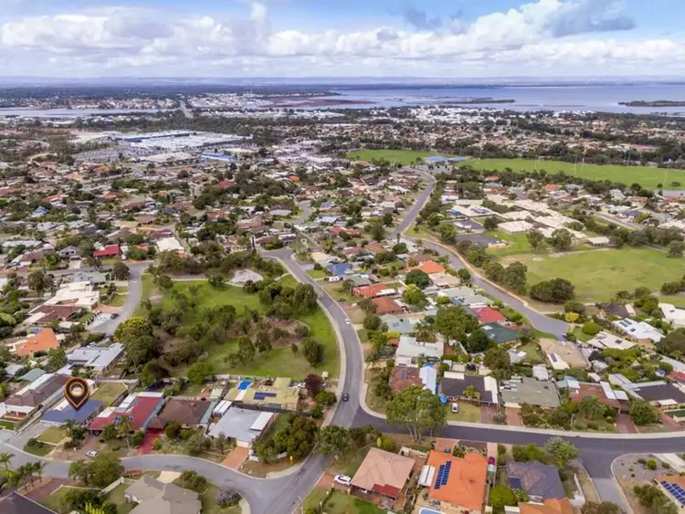 Sixth view of Homely house listing, 4 Tarata Close, Halls Head WA 6210