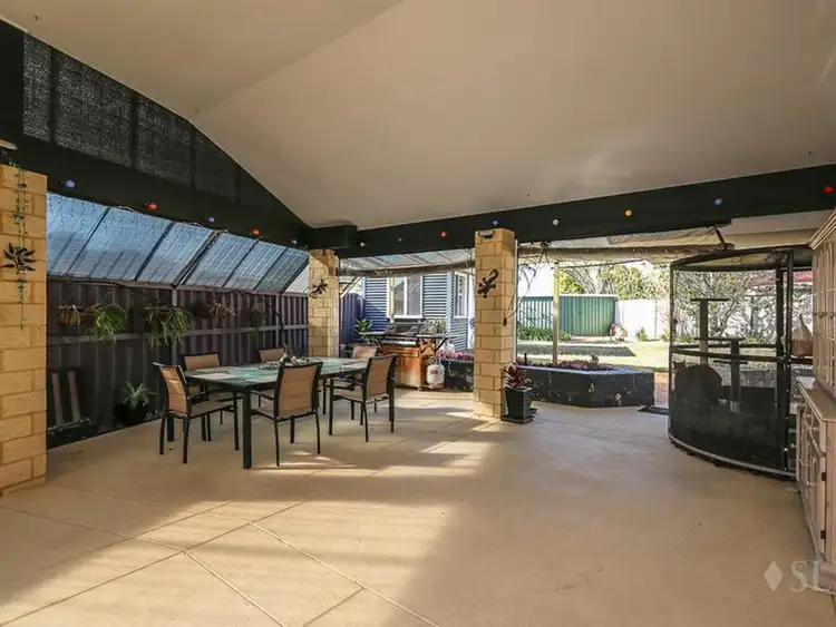8 Colorado Place, Beechboro WA 6063